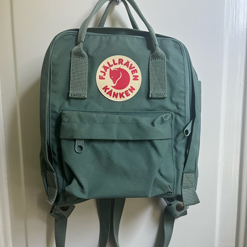 Fjallraven Kånken Green Backpack
